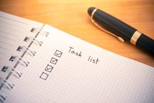 ノートに書かれたチェックリスト